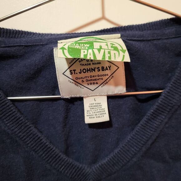 Reworked St. John's Bay Oversized Cropped Cashmere Sweater - Size S - Picture 5 of 10